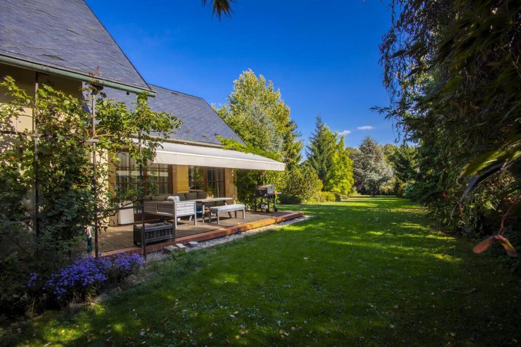 7 Bedroom Secluded Villa Close To Prague Říčany Eksteriør billede